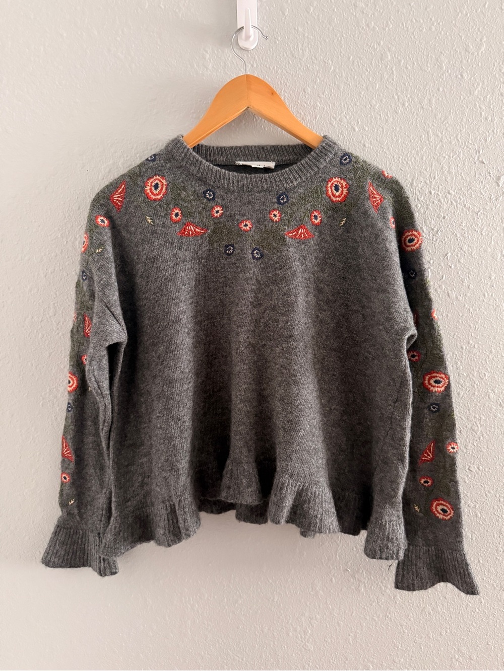 THML Boho Gray Wool Blend Embroidered Ruffle Hem Cropped Sweater